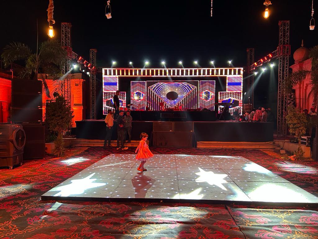 Read more about the article Unforgettable Weddings at Earth Amritsar: Where Luxury Meets Tradition