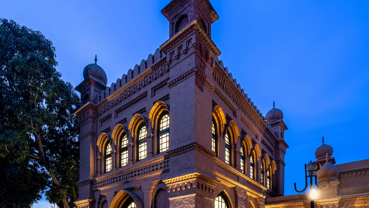 You are currently viewing <strong>Hidden Temples and Gurudwaras Beyond the Golden Temple</strong>