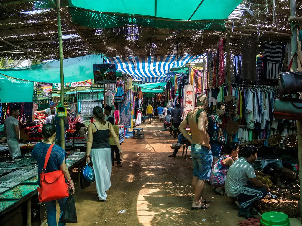 Shopping Around Morjim