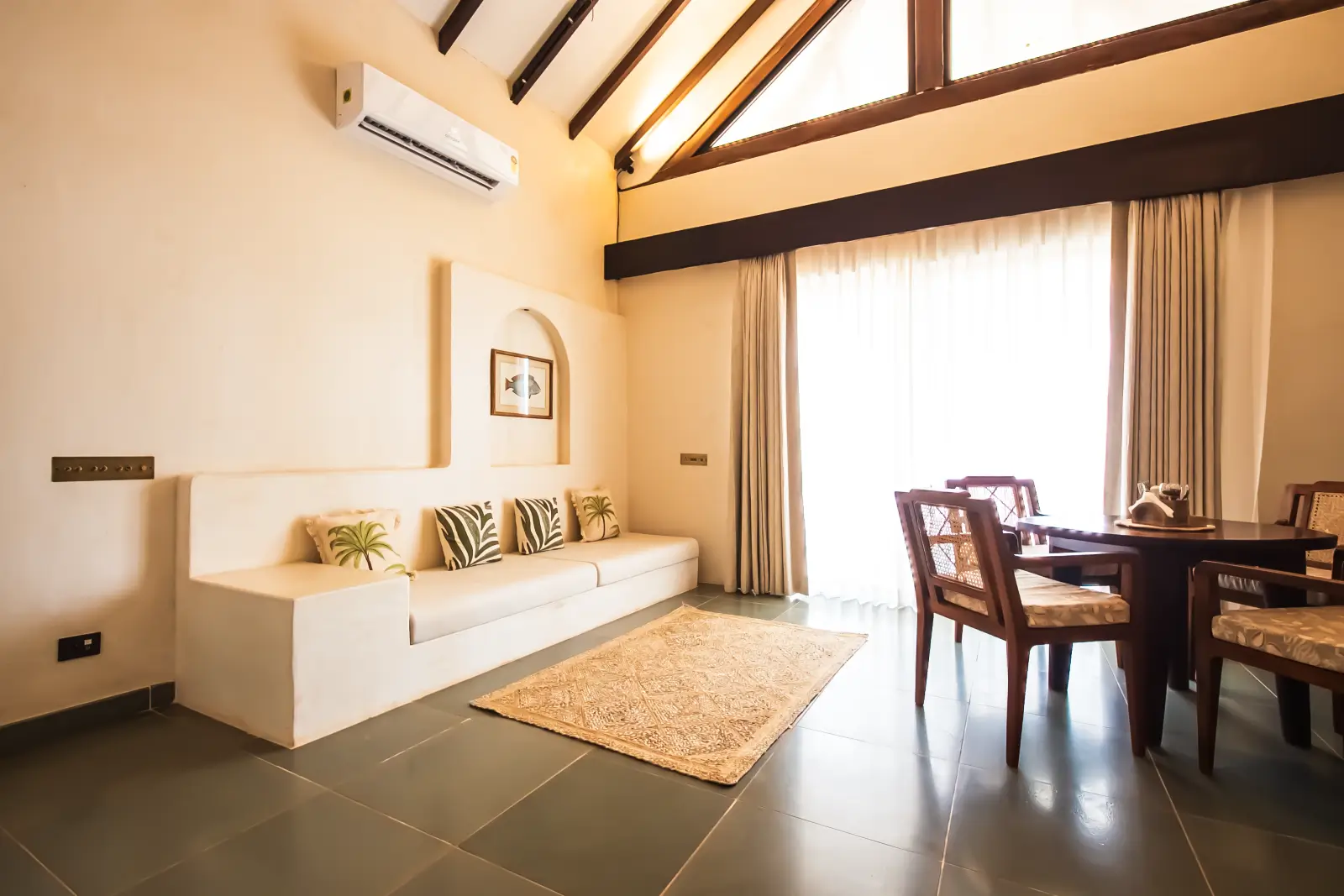 Earth Ocean Villa